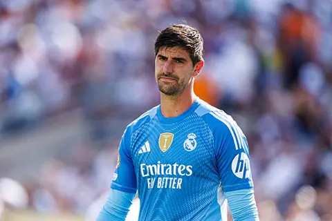 كورتوا: لامين يامال تجرأ على إشعال الكلاسيكو.. ولا توجد مشكلة بيننا